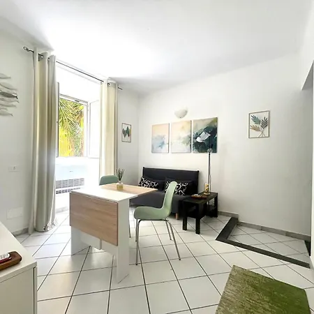 Lovely Cozy On Loved Historic Staircase In Centro E A 6 Minuti Dalla Stazione * לה ספציה