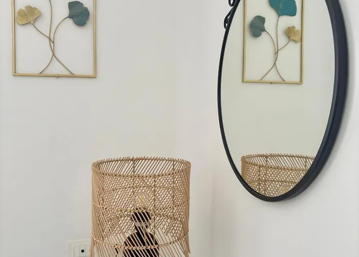 Appartamento Lovely Cozy On Loved Historic Staircase In Centro E A 6 Minuti Dalla Stazione La Spezia